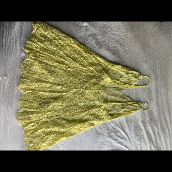 Kimchi Blue Valentina Lace Dress - Picture 3 of 6